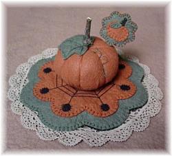 Pumpkin Pincushion Set