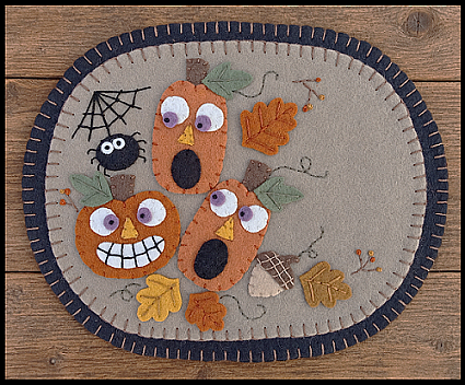  #ED321 Scaredy Jacks Mug Rug